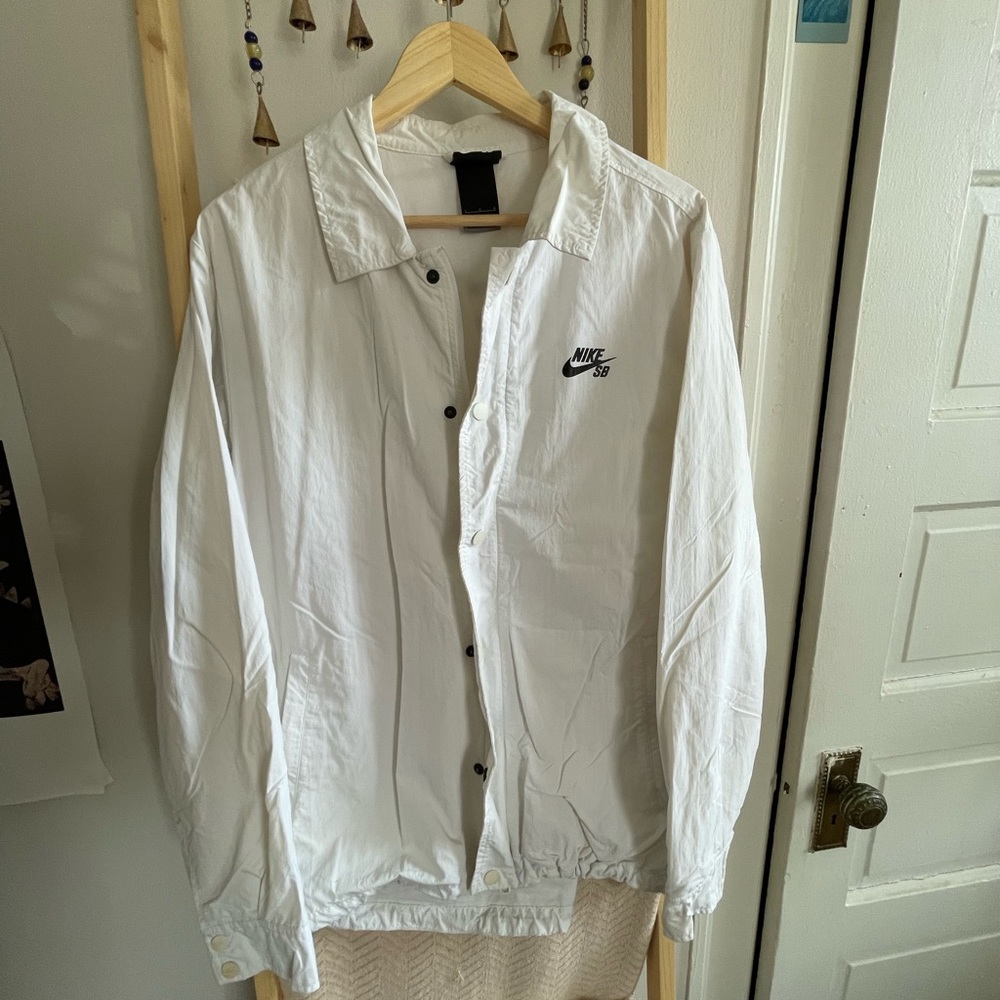 Nike SB windbreaker